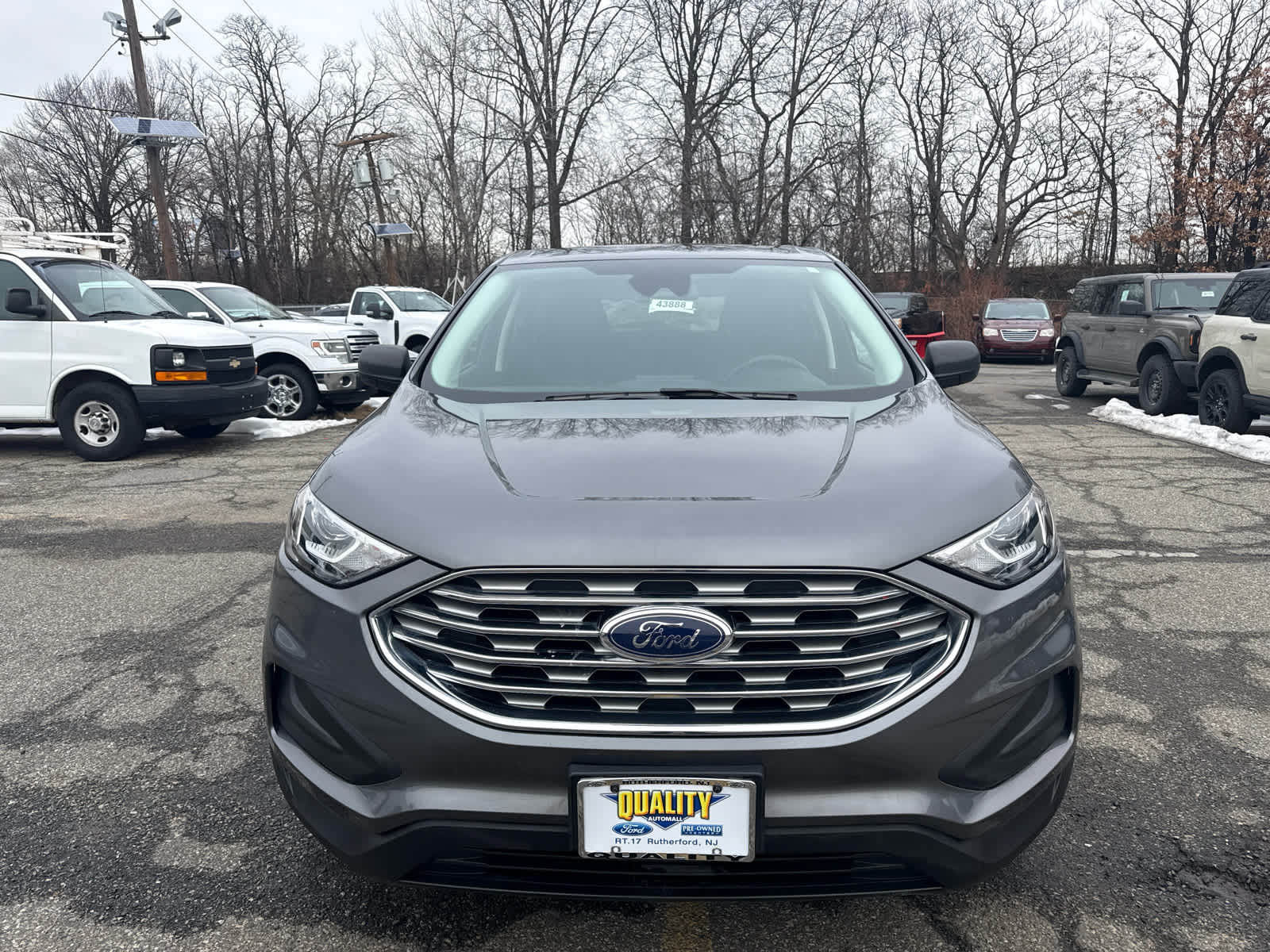 2022 Ford Edge SE