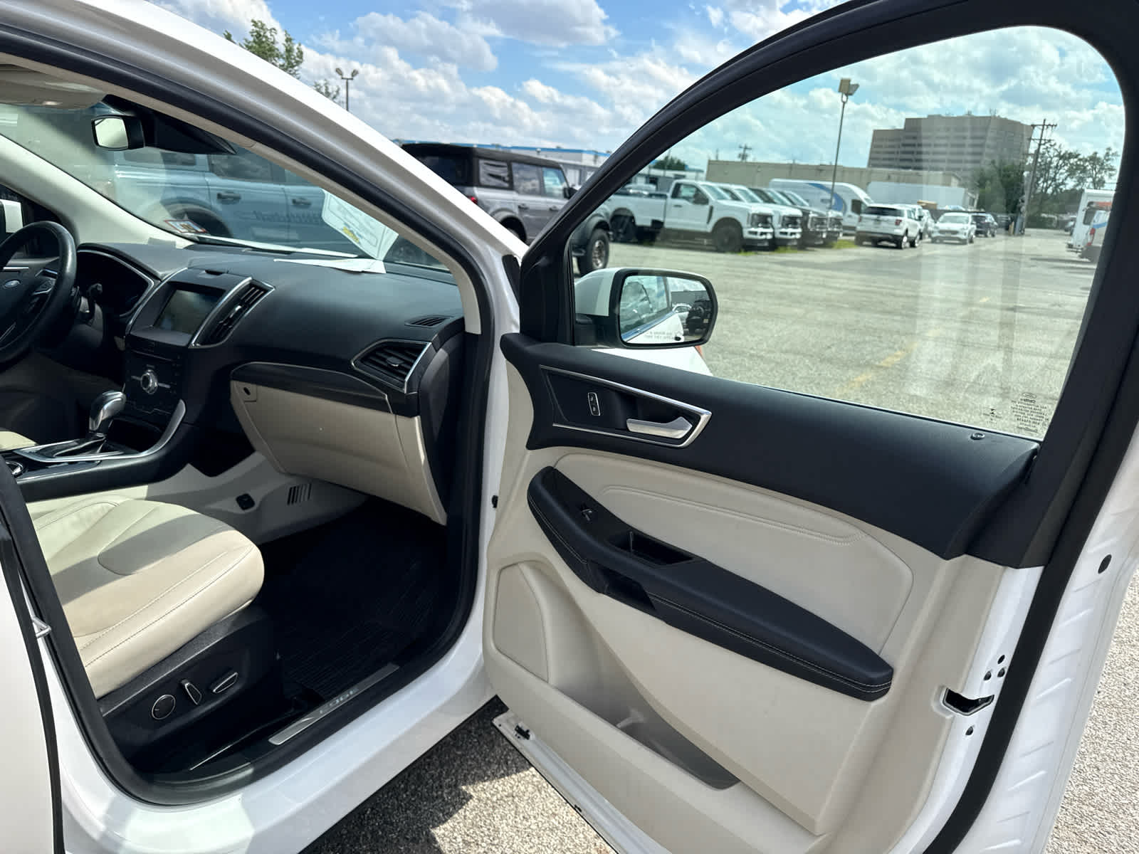 2018 Ford Edge Titanium