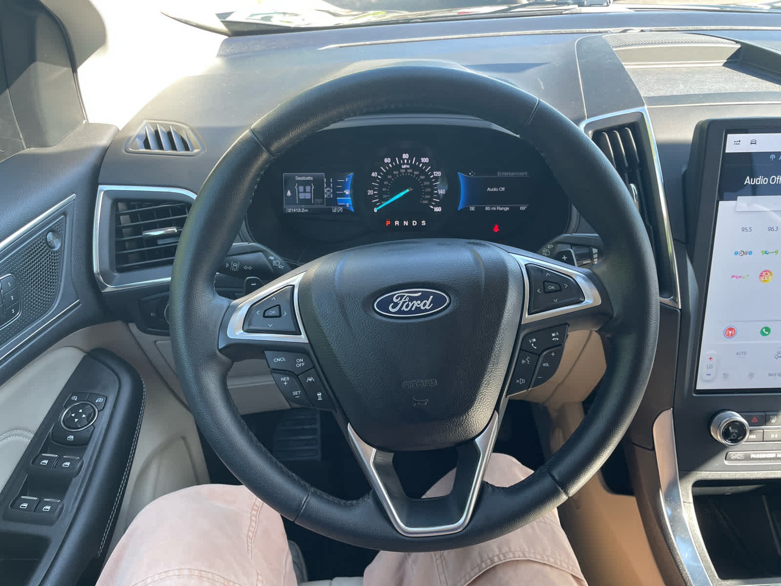 2024 Ford Edge Titanium