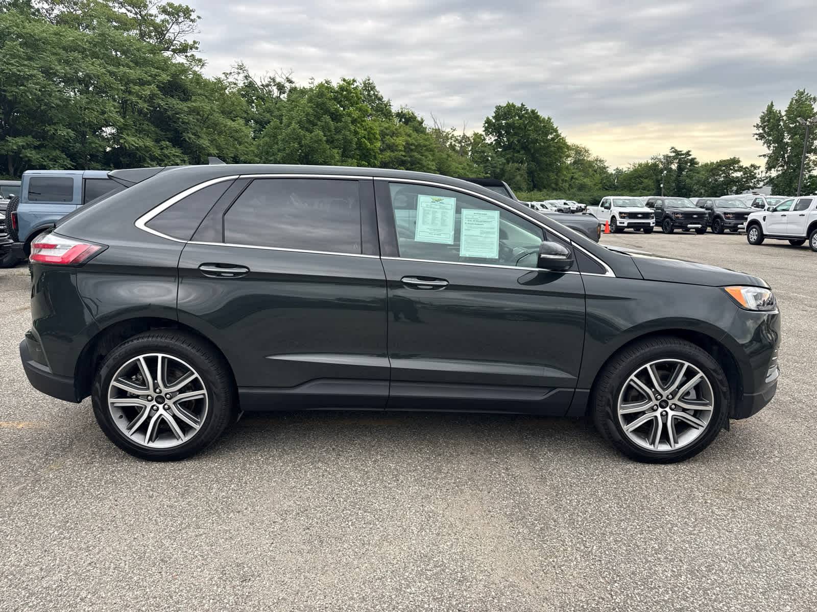 2024 Ford Edge Titanium