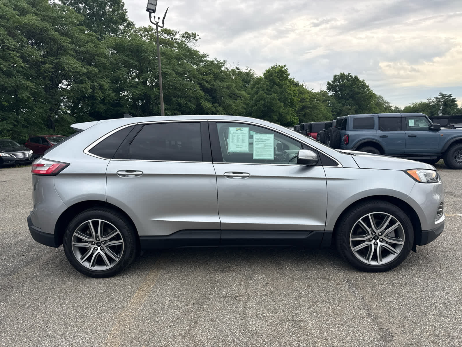 2024 Ford Edge Titanium