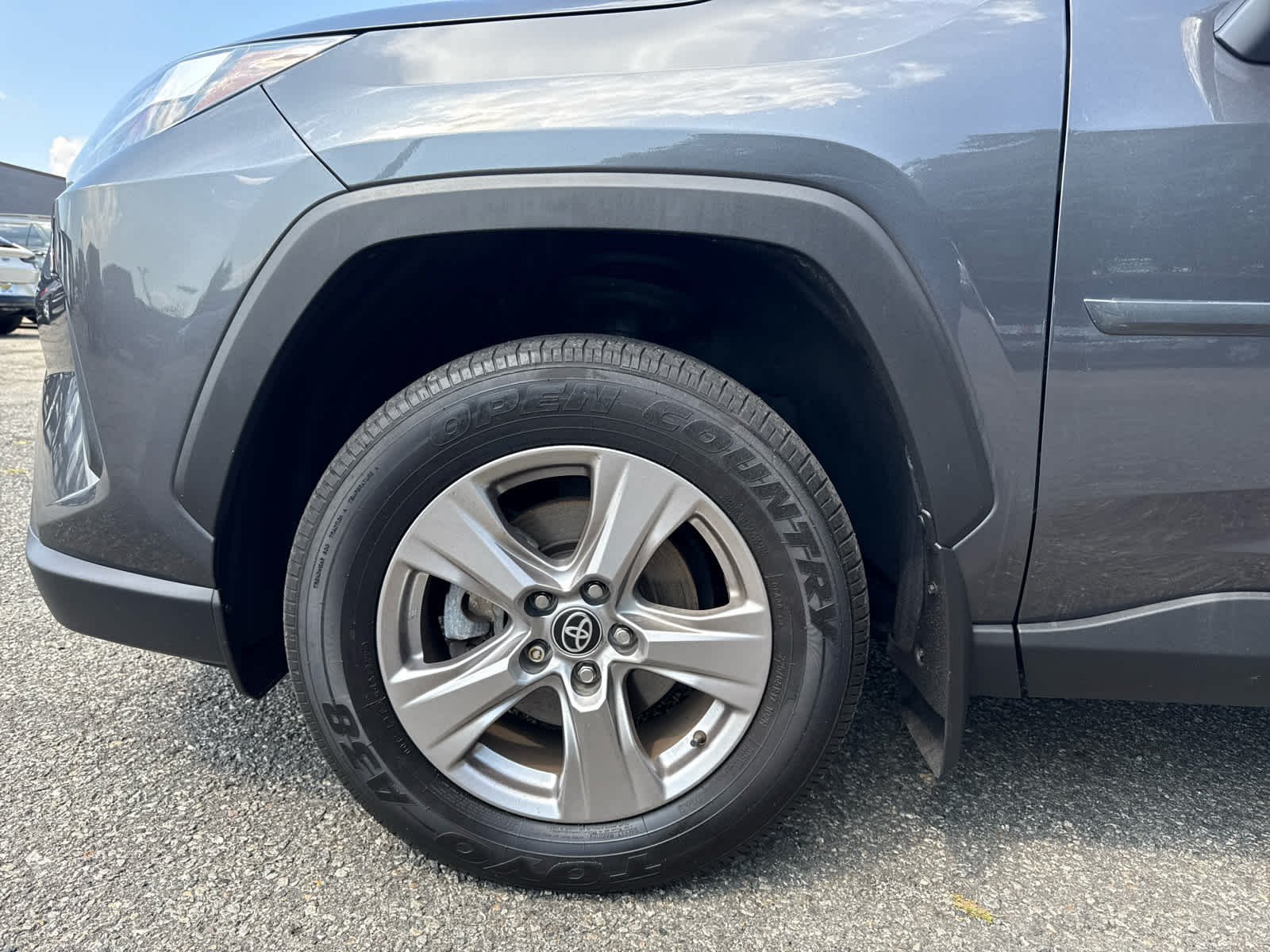 2022 Toyota RAV4 XLE