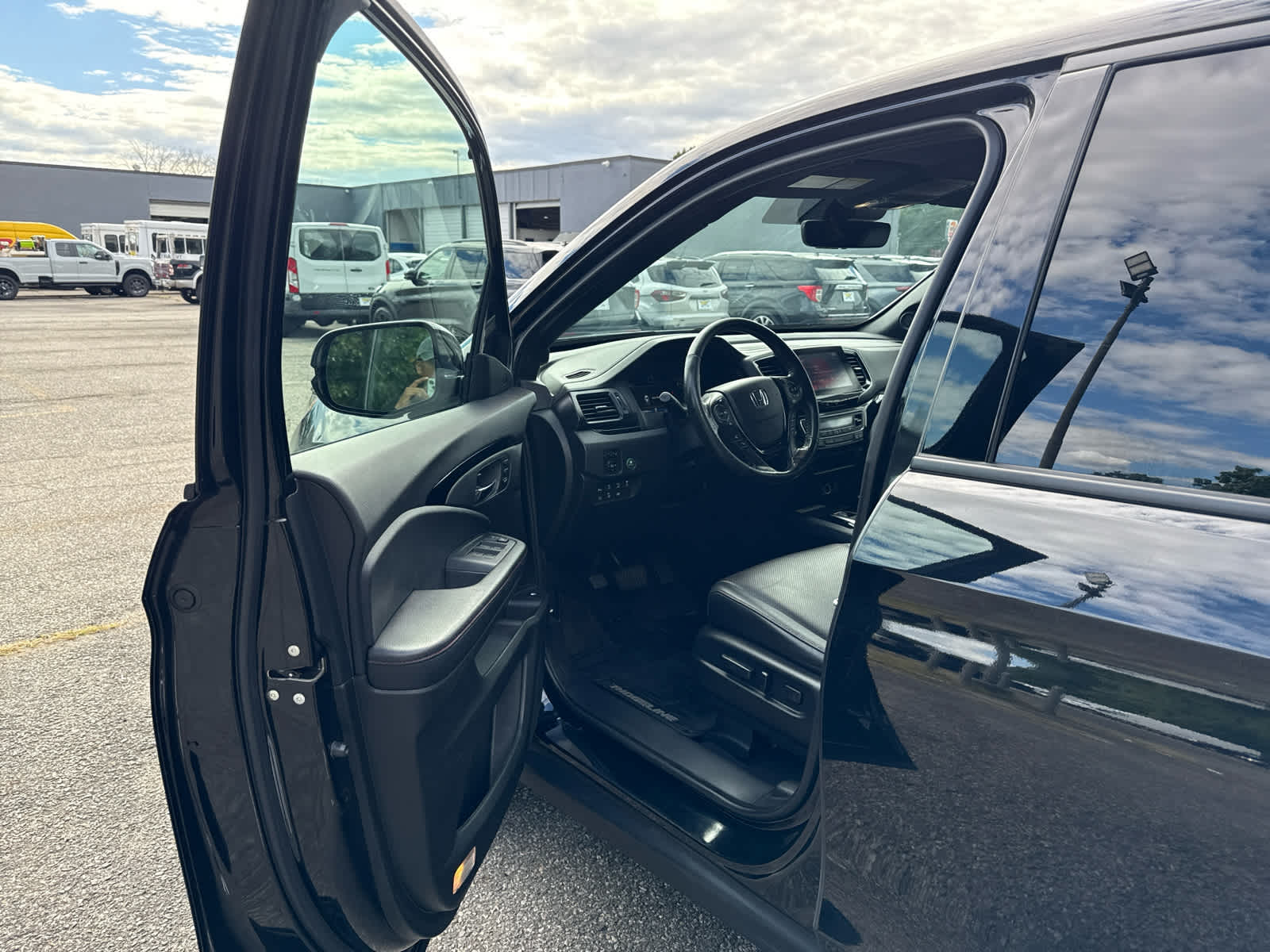 2023 Honda Ridgeline Black Edition