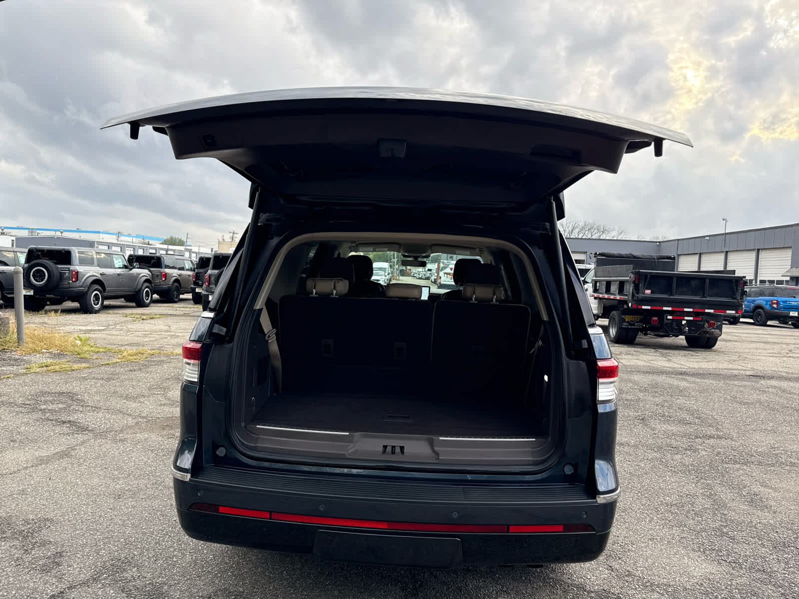 2024 Lincoln Navigator Premiere