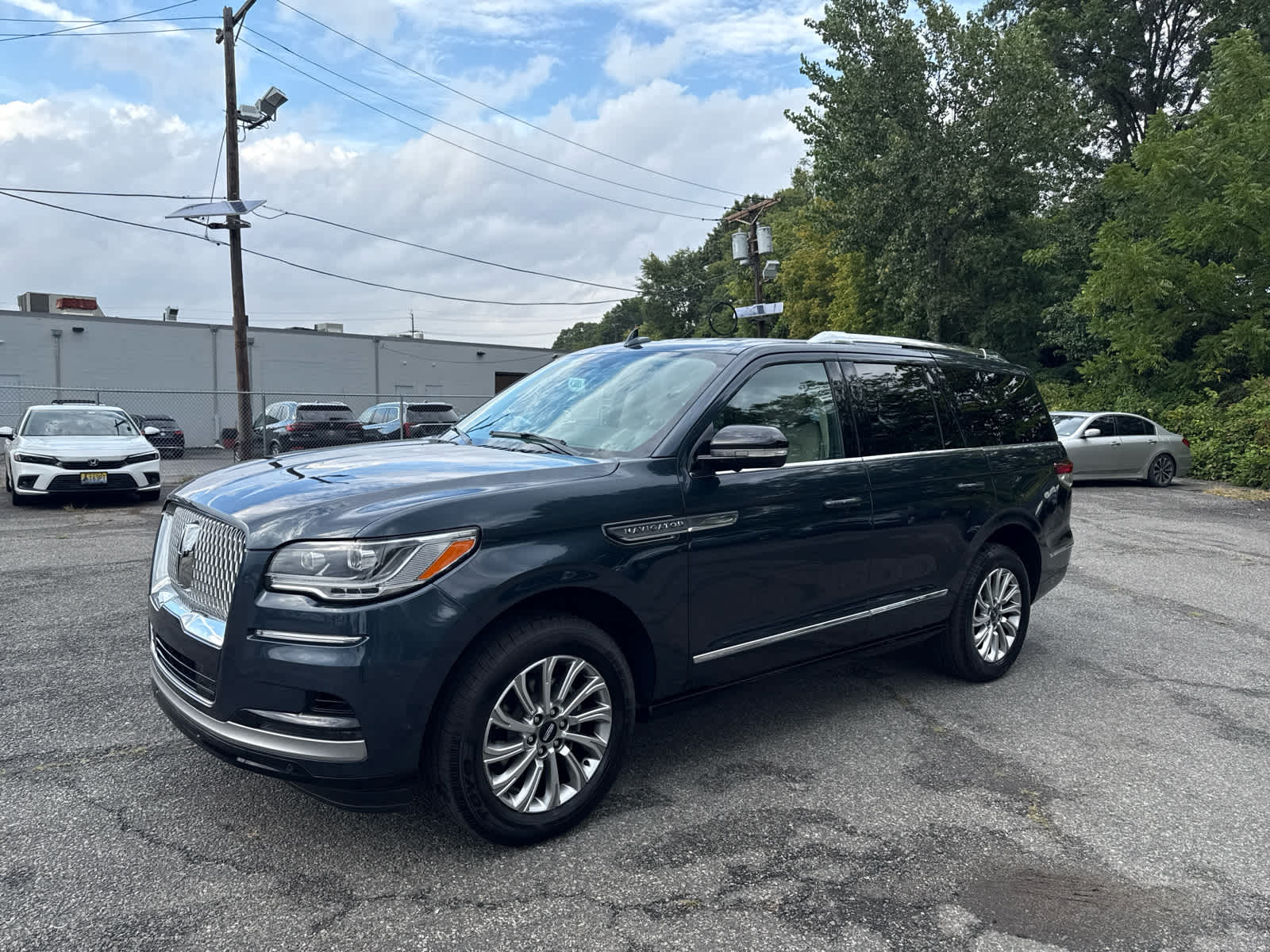 2024 Lincoln Navigator Premiere