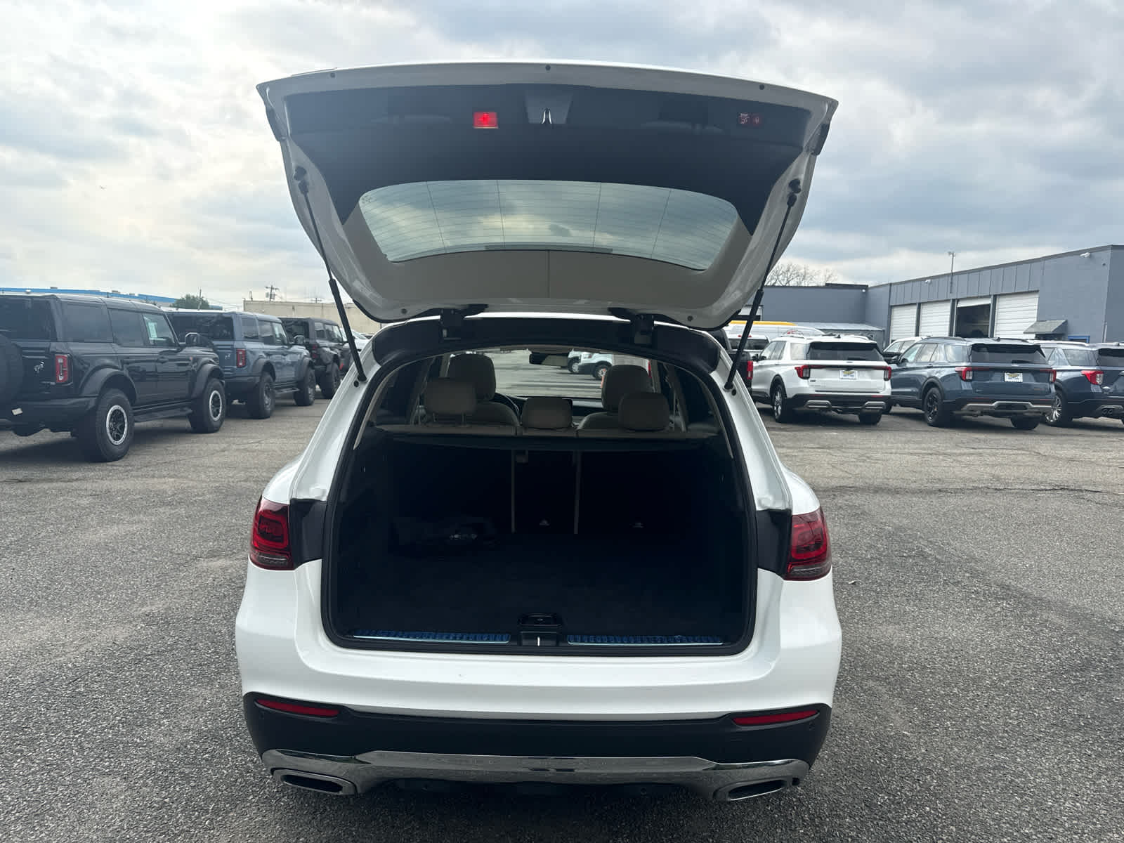 2022 Mercedes-Benz GLC 300 GLC 300
