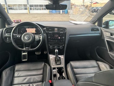2019 Volkswagen Golf R 2.0T w/DCC & Navigation