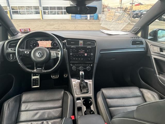 2019 Volkswagen Golf R 2.0T w/DCC & Navigation